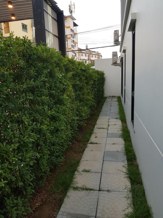 Townhouse 5 Mins From Airport Plaza Changmai Ferienhaus Chiang Mai