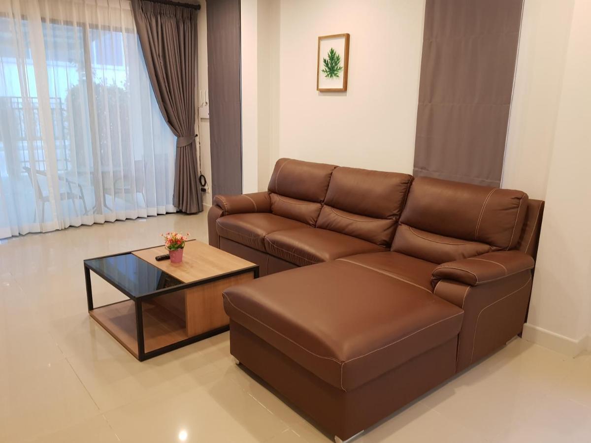 Townhouse 5 Mins From Airport Plaza Changmai
